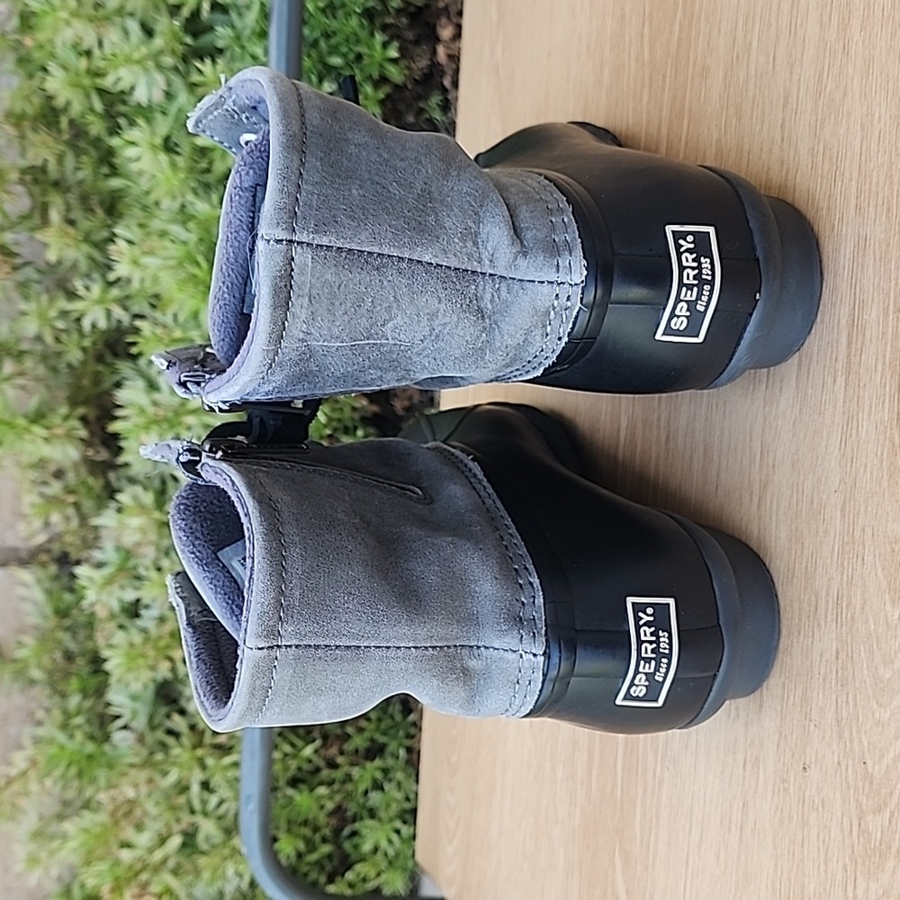 Sperry Black and GrayTop Slider Winter Rain Boots Size 7.5 - Picture 4 of 13